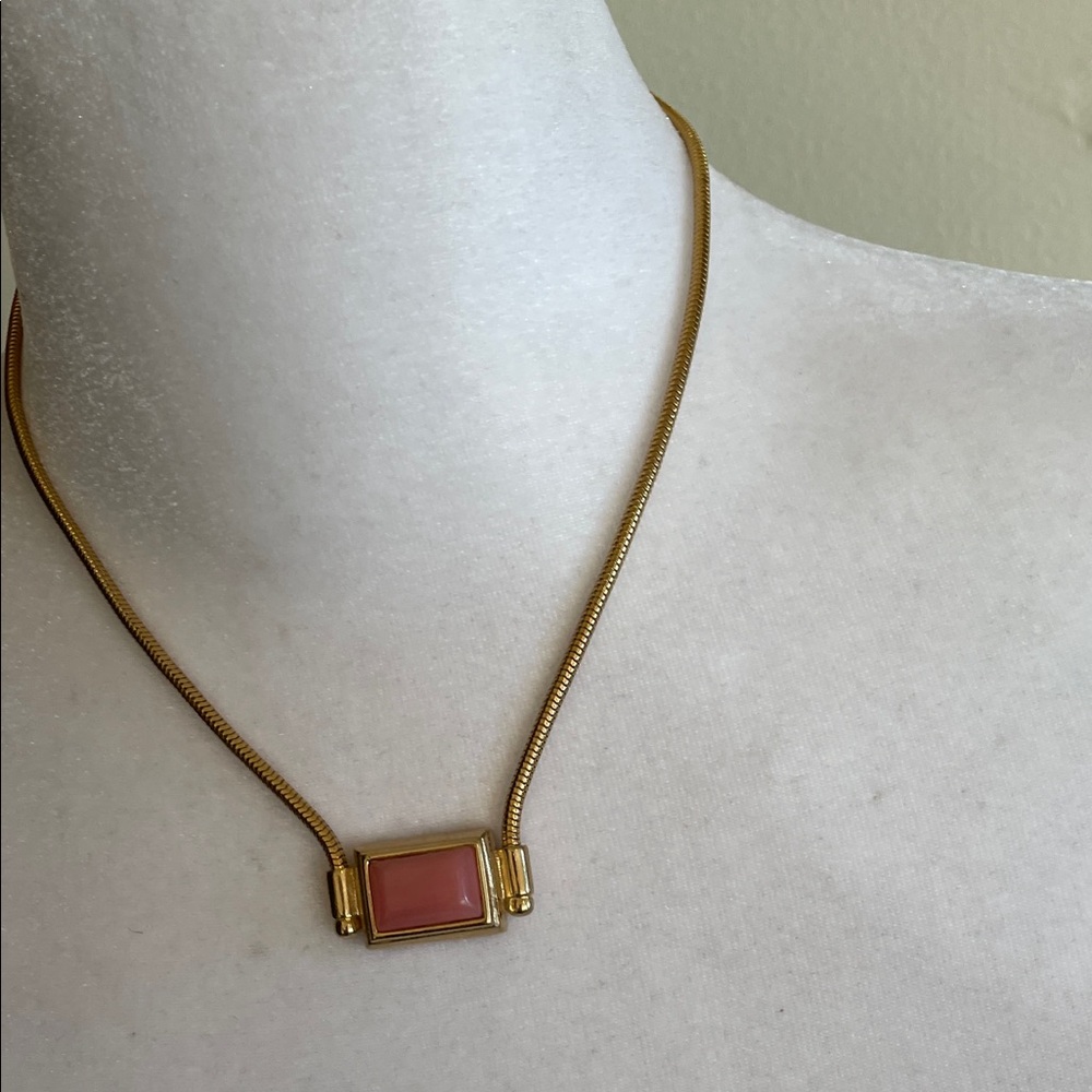 GIVENCHY Gold Serpentine Chain Rectangle Pink Cabochon Stone Necklace Vintage - Picture 9 of 17